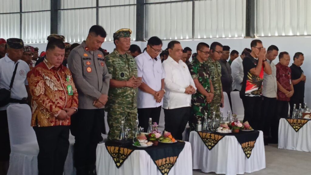 Perkuat Kemandirian Ekonomi Desa, Personel Kodim Tabanan Ikuti Sosialisasi Koperasi Desa Merah Putih