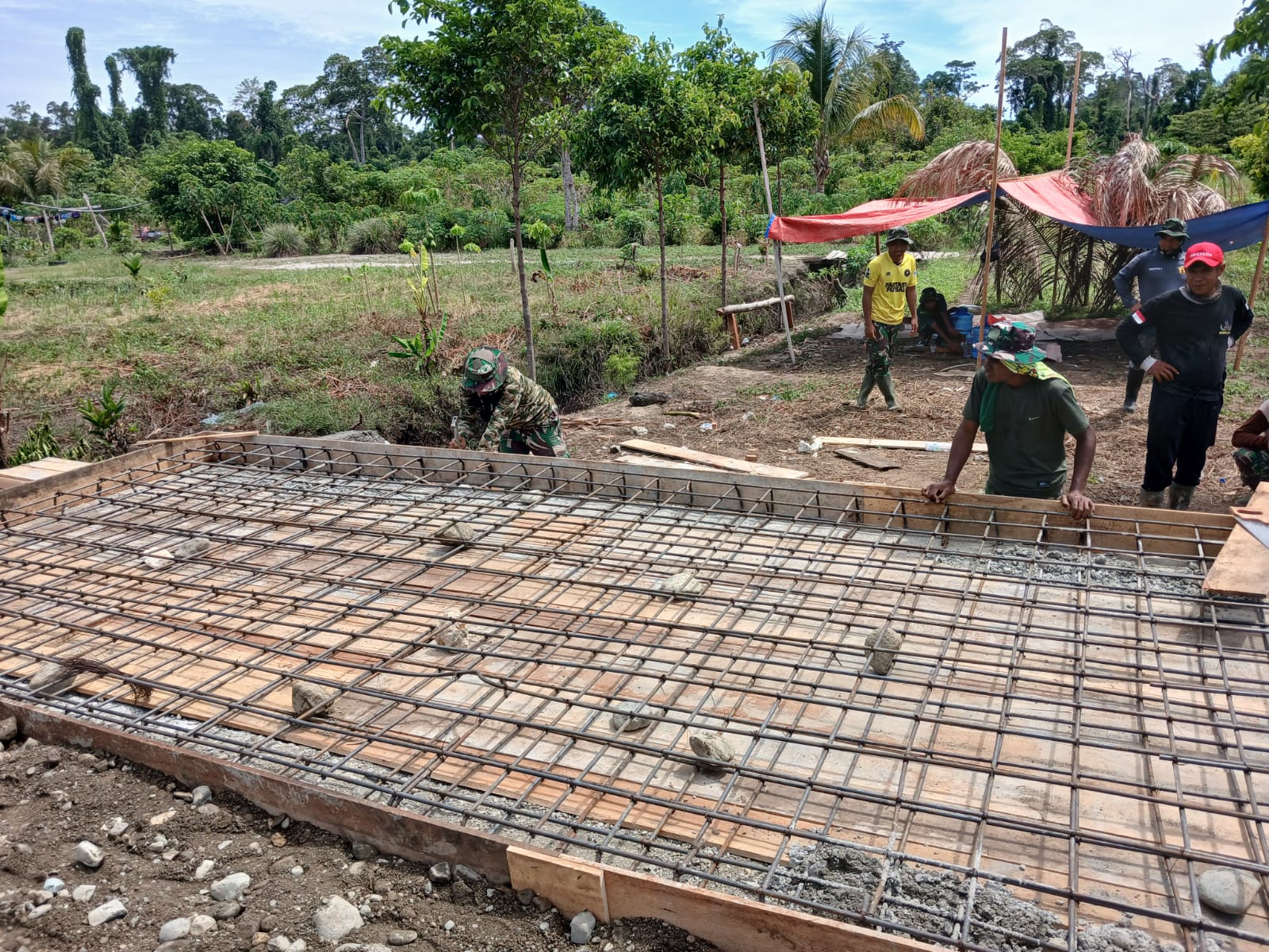 Perbaikan jembatan