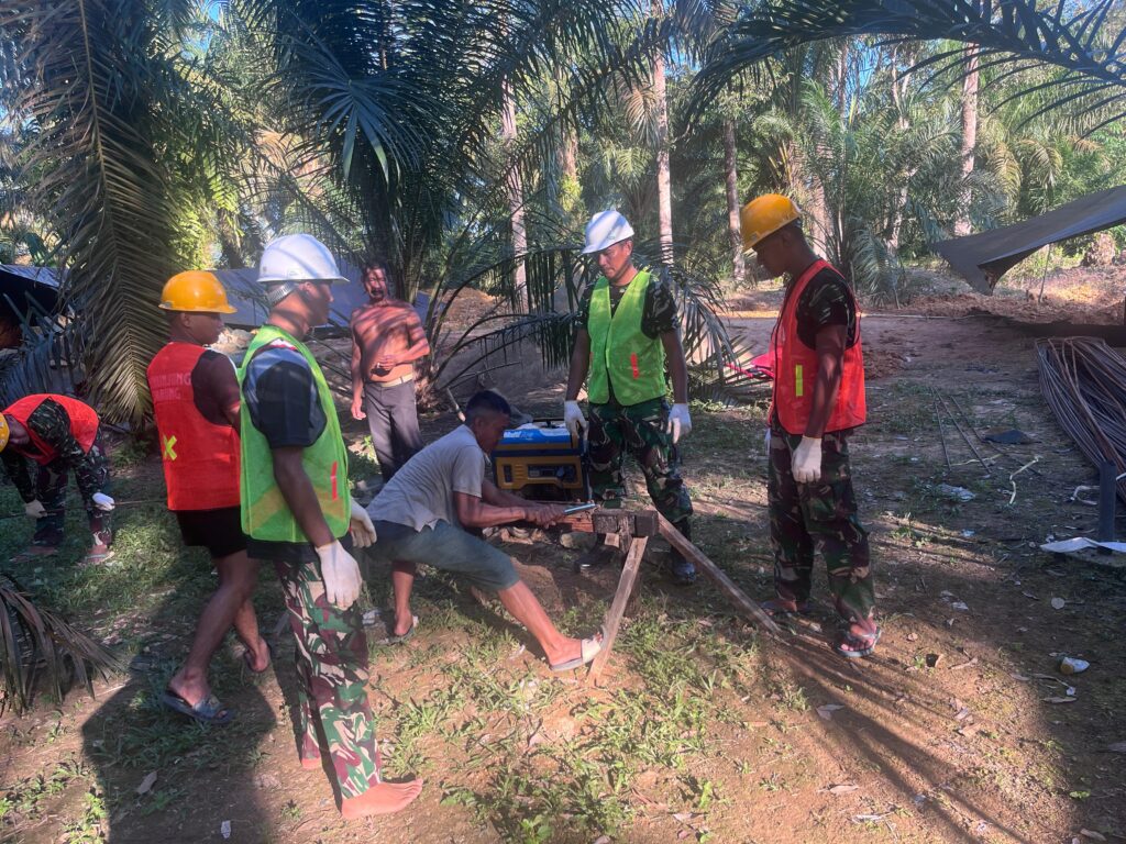 Jembatan Garuda: Simbol Gotong Royong Antara TNI dan Masyarakat