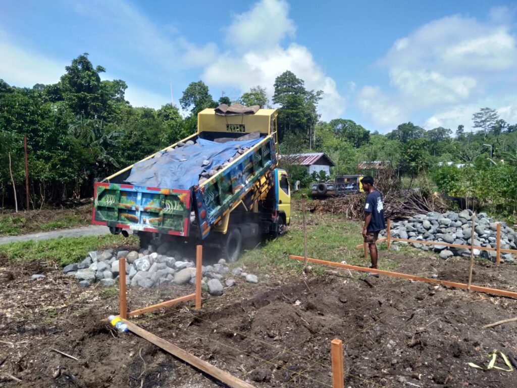 Percepatan Dropping Material untuk TMMD Ke-128 di Kodim 1801/Manokwari