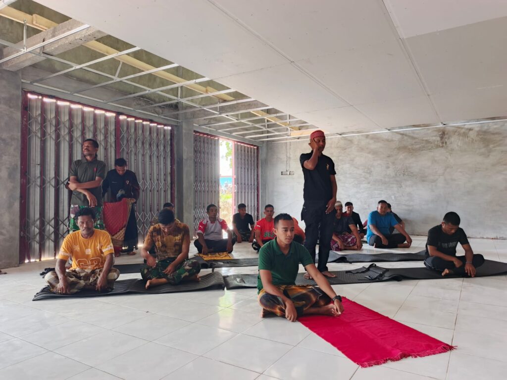 Tingkatkan Keimanan, Satgas TMMD Ke-128 Kodim 1801/Manokwari Laksanakan Sholat Jumat Berjamaah ‎