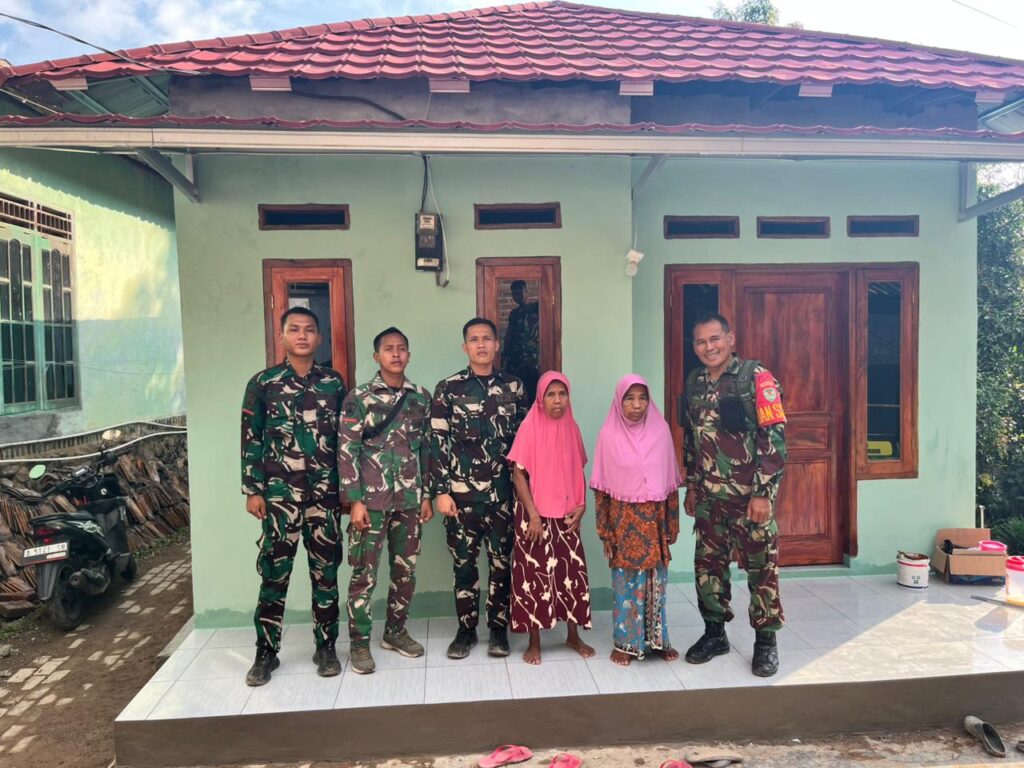 Kodim 0623/Cilegon Selesaikan Rehab Kedua, Rumah Ibu Asiah Dalam Program TMMD ke-128