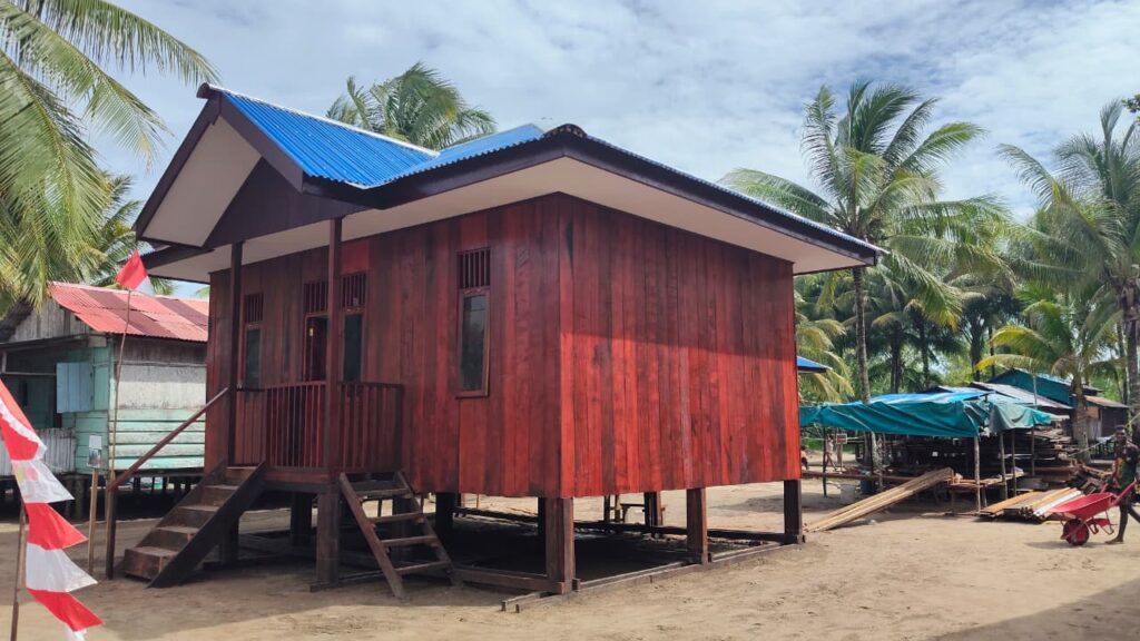 Satgas TMMD Kodim 1710/Mimika Tuntaskan Pembangunan Lima Rumah di Keakwa