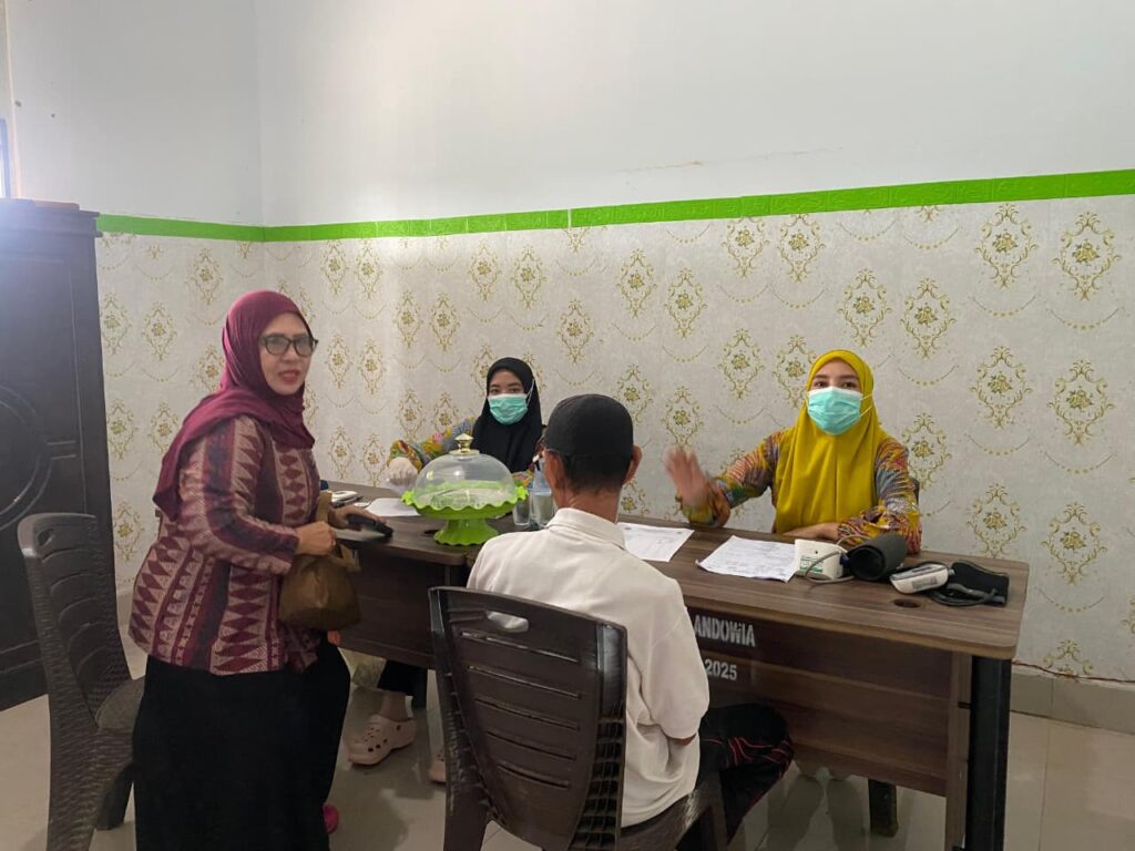 Pengobatan Gratis Satgas TMMD Ke-128 Jadi Bentuk Kepedulian TNI kepada Masyarakat