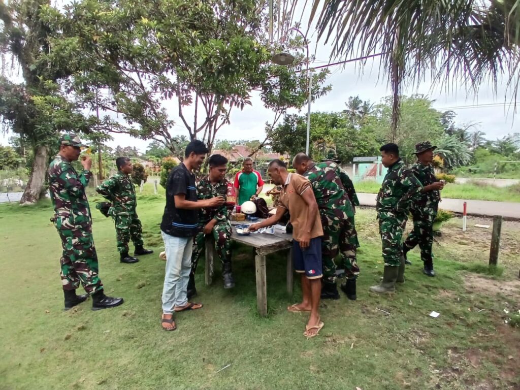 Semangat Kebersamaan Warnai Pelaksanaan TMMD di Desa Sungai Hijau