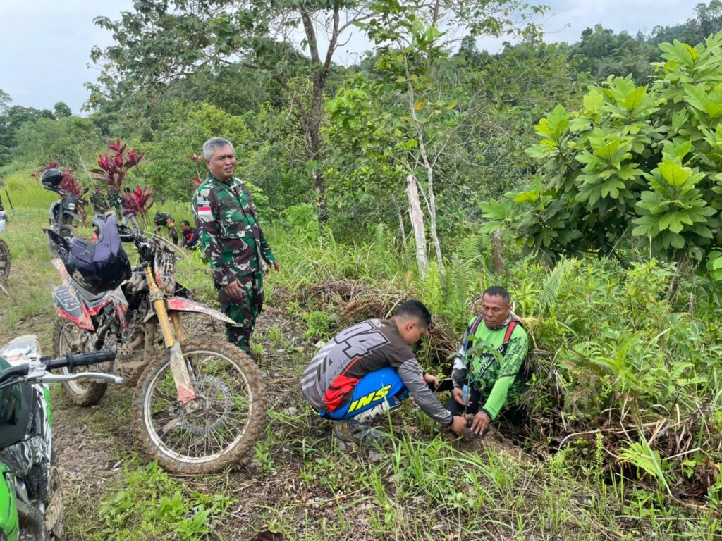 NTC dan Satgas TMMD: Menanam Harapan di Bukit Bendera