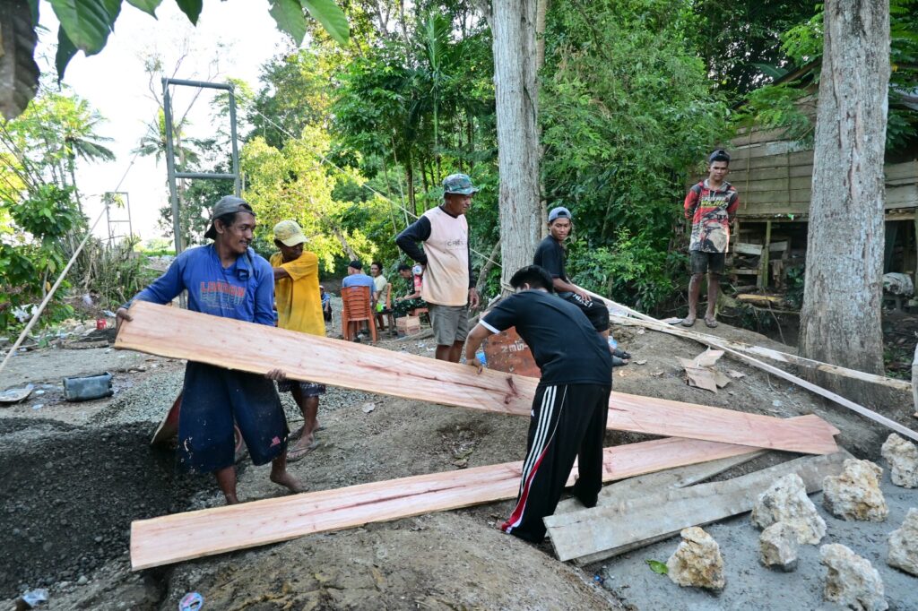 Dan SSK Letda Inf. Rahman: Gotong Royong Jadi Kekuatan Utama Pembangunan Jembatan Gantung TMMD