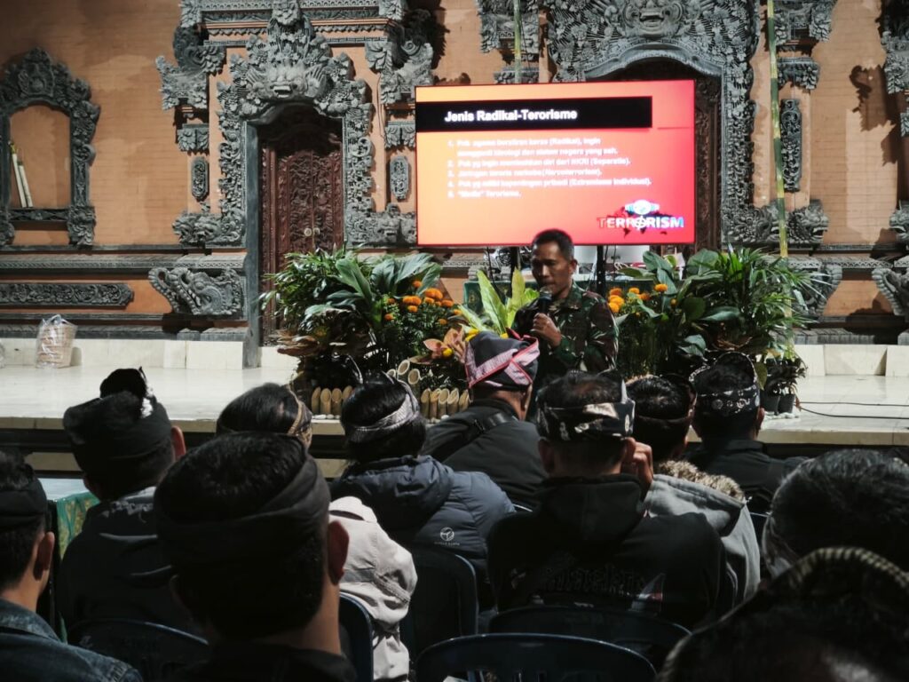 TMMD Ke-129 Kodim 1626/Bangli Bekali Warga Desa Serai Wawasan Bahaya Terorisme dan Radikalisme