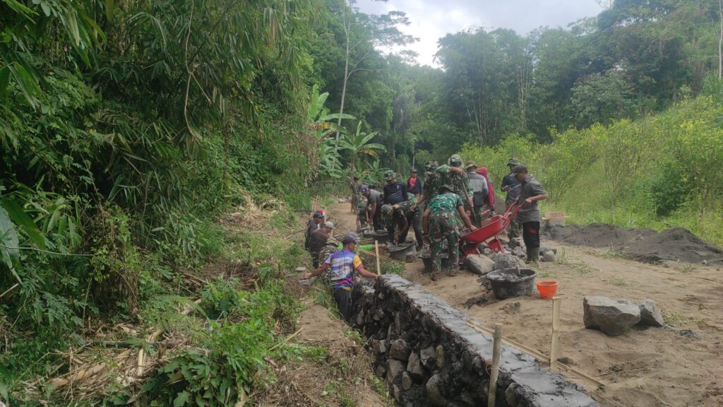 Hari Ke-7 TMMD Ke-129, Progres DPT di Desa Sekardadi Capai 70 Persen