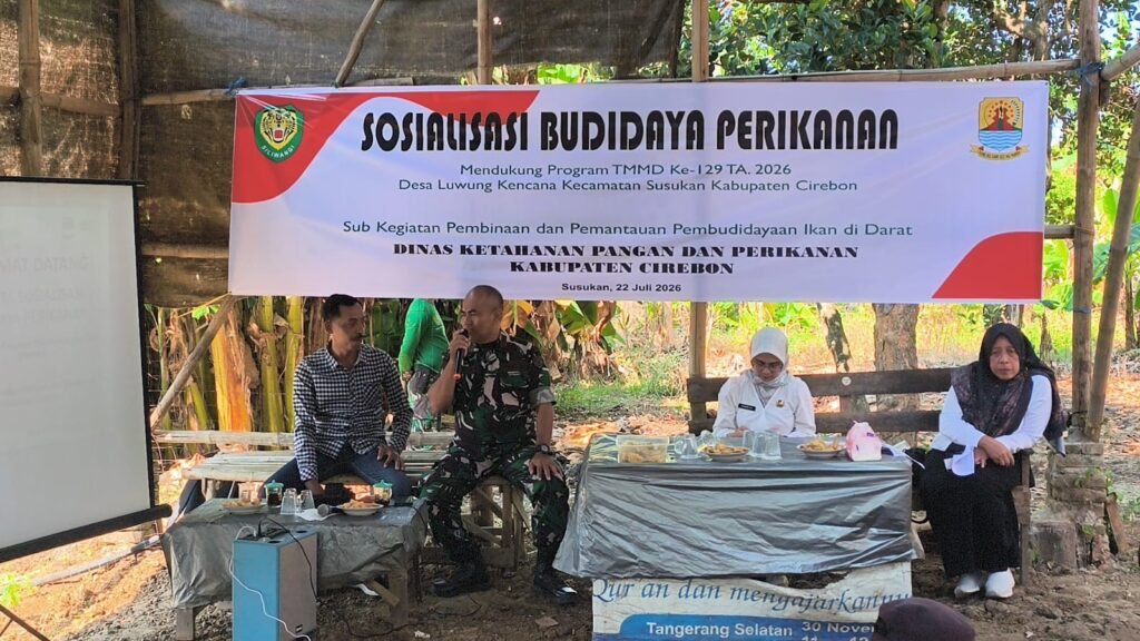 Kolaborasi TMMD Ke-129 dan Dinas Pangan Cirebon Arahkan Sosialisasi Perikanan