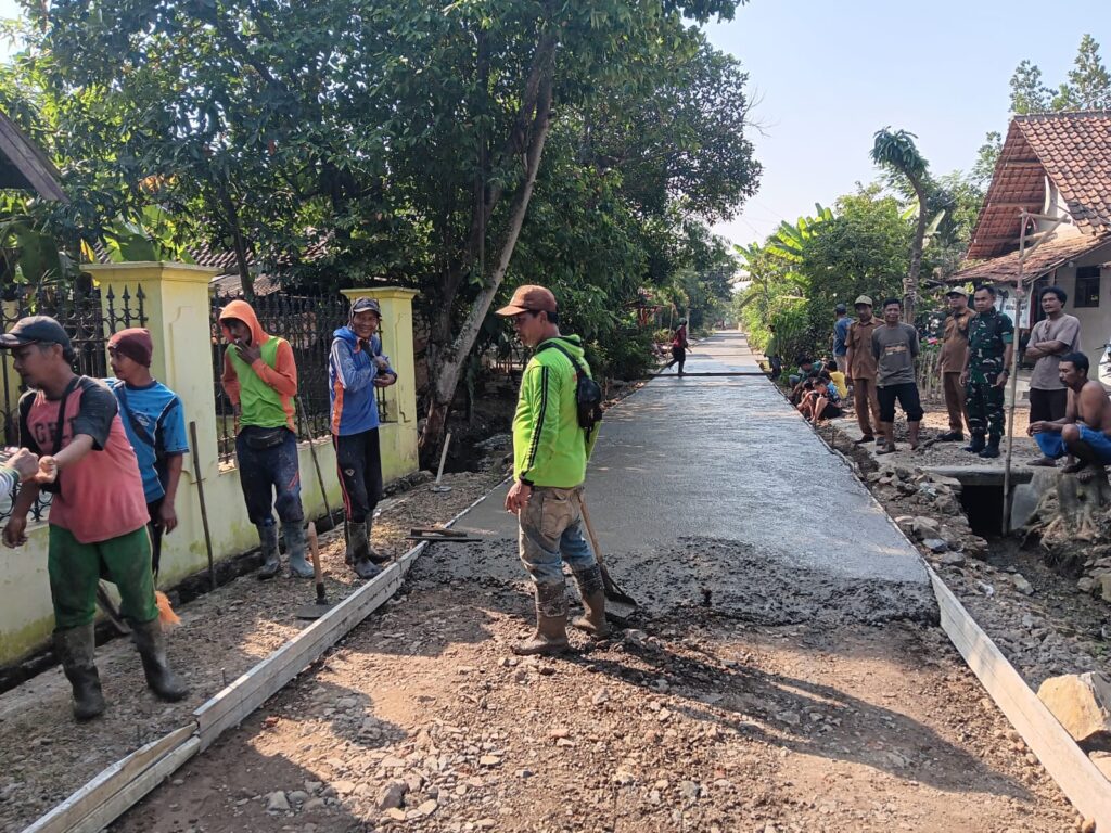 TMMD ke-129: Jalan Beton Luwung Kencana Menuju Perubahan