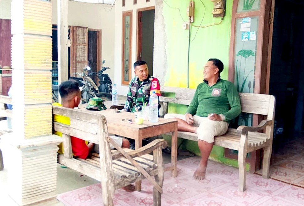 Membangun Sinergi Melalui Kebersamaan: Peran Babinsa di TMMD 129 Bojonegoro