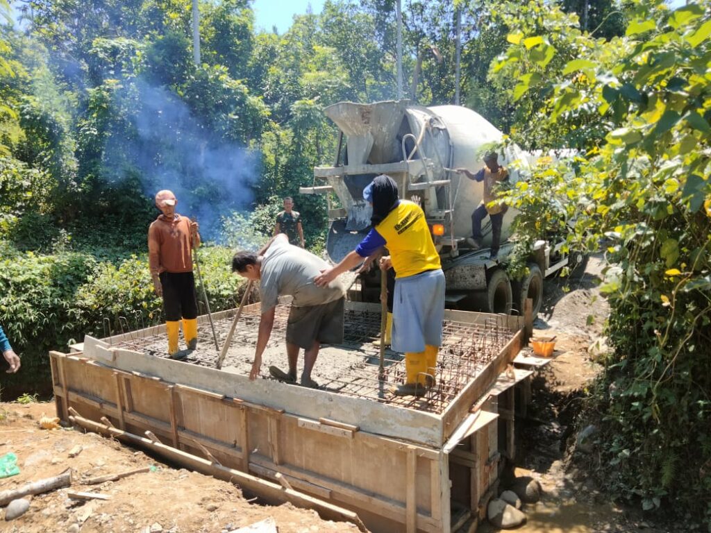 Pembangunan Box Culvert oleh Satgas TMMD Ke-129 Perkuat Akses Pertanian di Pidie