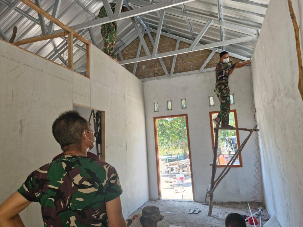 TMMD Ke-129: Pembangunan Rumah Bapak Ardiansyah Menuju Penyelesaian