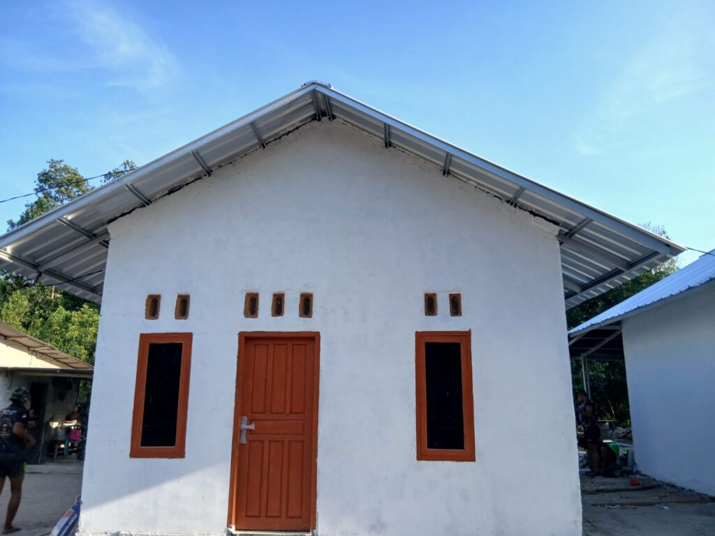 Kepuasan Rakyat, TMMD Ke-129 Selesaikan Rumah Pak Ardiansyah