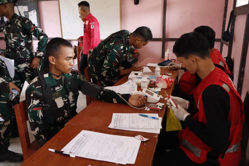 TMMD Regtas Ke-129 Kodim 1206/Psb: Penutupan Dengan Kegiatan Kesehatan dan Donor Darah