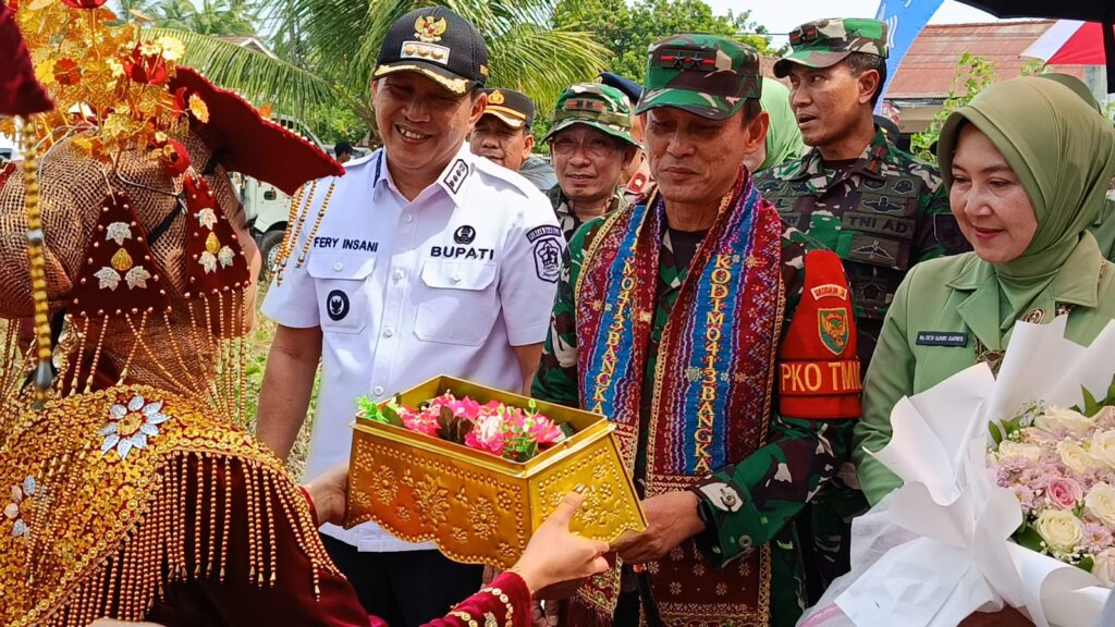 Penutupan TMMD ke-129 Kodim 0413/Bangka, Pangdam Hargai Kerja Sama Warga