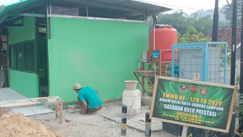 Inisiatif Pembangunan Pos Linmas oleh Satgas TMMD di Pinang Jaya
