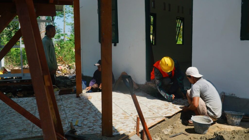 Proyek Musholla Darul Iman Mendekati Penyelesaian, Warga Segera Nikmati Manfaatnya