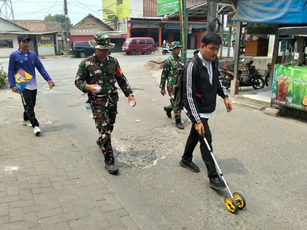 Kolaborasi TNI dan Bina Marga untuk Pengembangan Infrastruktur Jalan di Sumur Bandung
