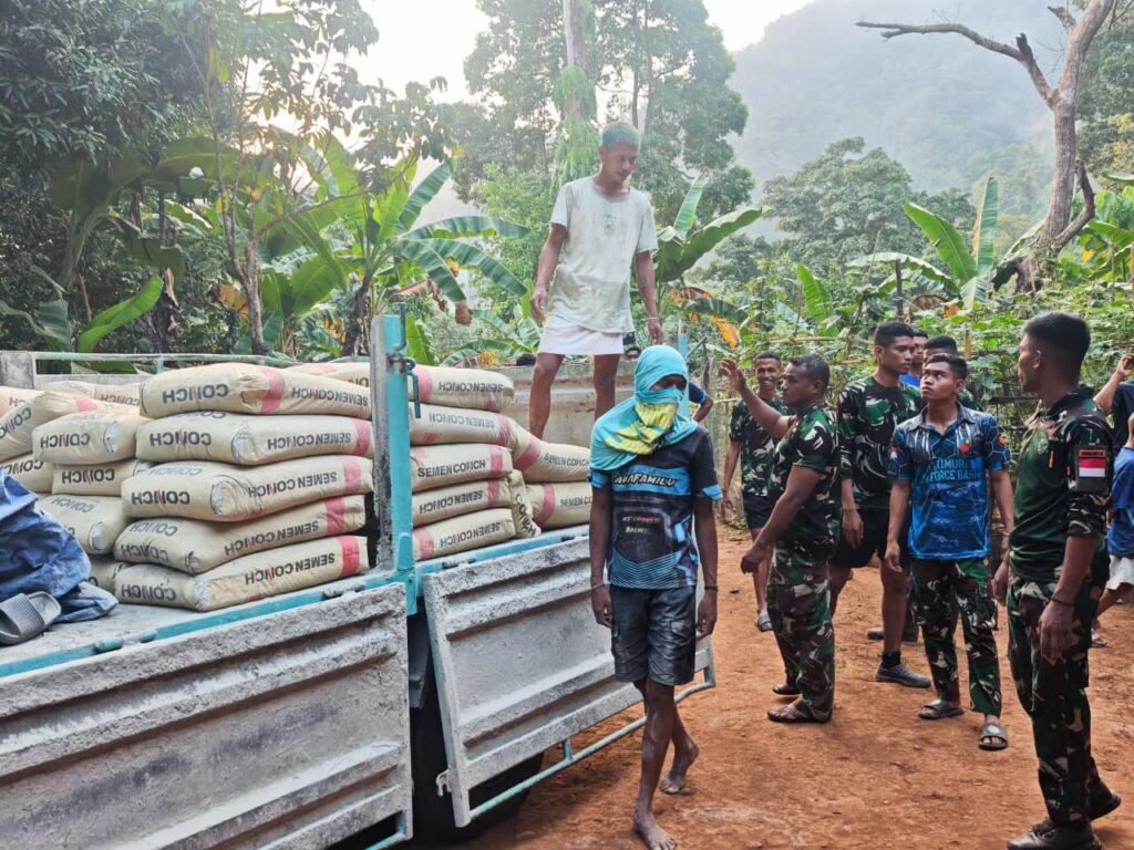 Kekuatan Sinergi TNI dan Masyarakat dalam Membangun Infrastruktur Dusun Seri