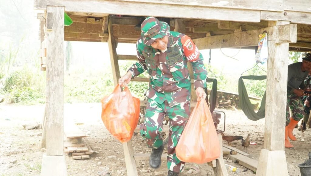 Kehadiran TNI TMMD ke-130 Dongkrak Popularitas Warung Lokal di Luwu Timur