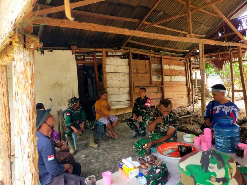 Membangun Kehangatan Melalui Kegiatan Sosial bersama Warga Mayakeli di Poso