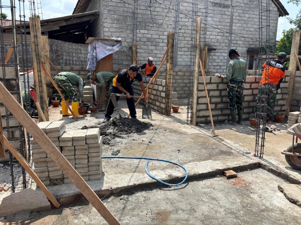 Kontribusi Agus Suwandi dalam Pembangunan Rutilahu Bersama Tim TMMD di Tulungagung