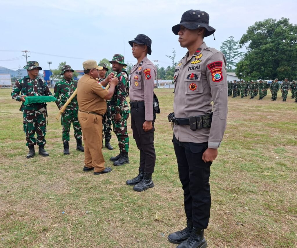 TNI Siapkan Aksi TMMD ke-130 dengan Penyerahan Alat dan Simbolis Pita