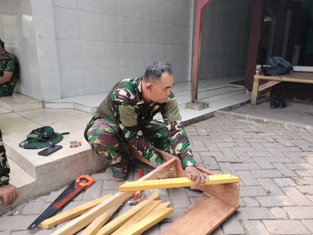 Satgas TMMD ke-130 Kodim 0510/Tigaraksa Siapkan Alat Garuk untuk Proyek Pembangunan