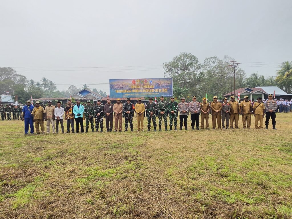 Keterlibatan Aktif Warga Perkuat TNI dalam TMMD Ke-130 di Nabire