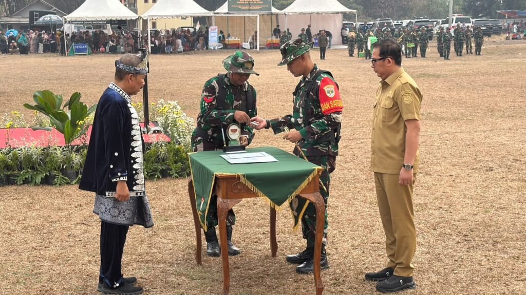 Komandan Satgas TMMD ke-130 Resmikan Awal Program Pembangunan Desa di Tigaraksa